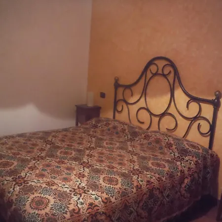 Santa Adriana *